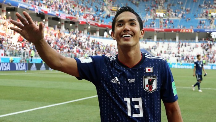 Nhật Bản mất tiền đạo Ngoại hạng Anh giá 12 triệu USD ở trận gặp Việt Nam - Ảnh 1.