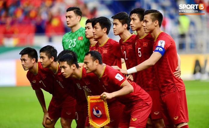 Đặng Văn Lâm và cuộc hành trình khó tin từ một cậu bé bị quên lãng trở thành thủ môn số 1 tuyển Việt Nam - Ảnh 6.