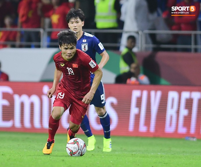 Quang Hải thể hiện tham vọng khi được đề đạt chơi bóng tại Hàn Quốc - Ảnh 1.