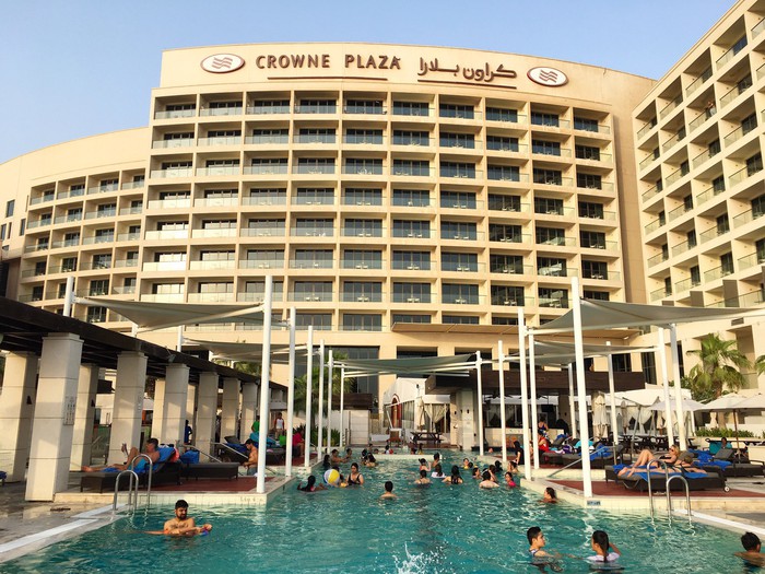 Choáng ngợp trước khách sạn tuyển Việt Nam ở tại UAE: Có cả sân golf sang chảnh và bãi biển để sống ảo - Ảnh 9.