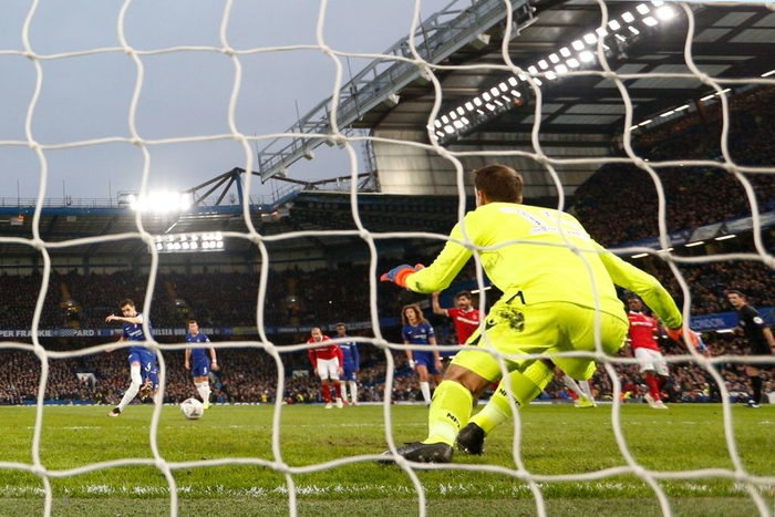 Ngôi sao yếu đuối Morata lập cú đúp, Chelsea thắng nhẹ trong ngày tạm biệt Fabregas - Ảnh 4.