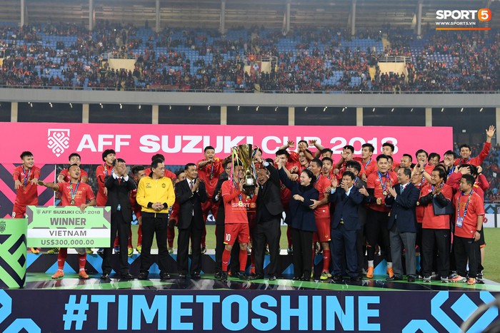 Trang chủ của Liên đoàn bóng đá thế giới tôn vinh chuỗi bất bại dài kỷ lục của đội tuyển Việt Nam - Ảnh 2.