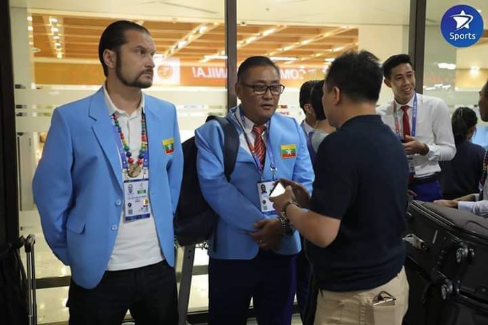 BTC SEA Games 2019 tiếp tục dính &quot;phốt&quot; tiếp đón các đội tuyển U22: Sau Việt Nam, đến lượt Myanmar bị bỏ bom ở sân bay - Ảnh 1.
