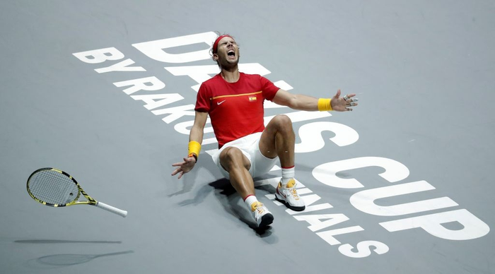 Nadal vỡ òa hạnh phúc khi nối dài mạch toàn thắng giúp tuyển Tây Ban Nha vô địch cúp đồng đội danh giá nhất thế giới - Ảnh 5.