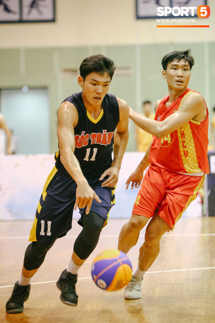 Sao bóng rổ Việt Nam tại SEA Games 30: Võ Kim Bản và những điều chưa biết - Ảnh 3.
