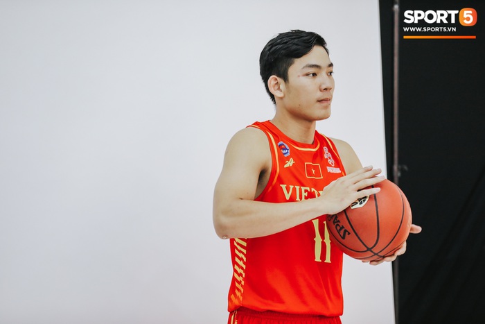 Sao bóng rổ Việt Nam tại SEA Games 30: Võ Kim Bản và những điều chưa biết - Ảnh 1.