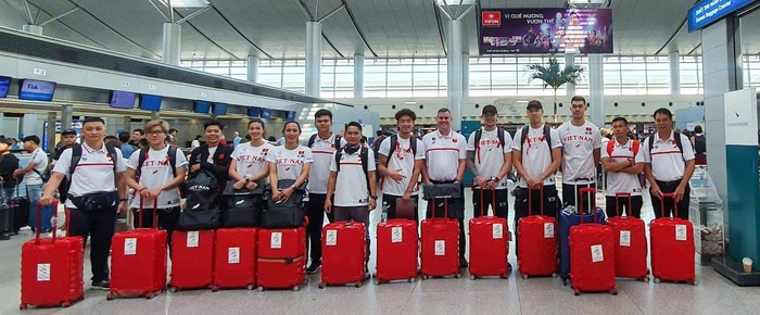 Tuyển bóng rổ 3x3 Việt Nam lên đường sang Philippines dự tranh SEA Games 30 - Ảnh 1.