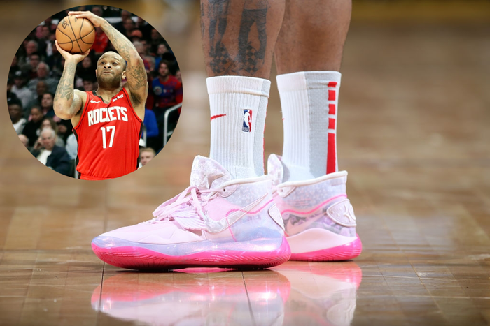 Ngắm những mẫu giày &quot;độc đáo&quot; của sao NBA dịp Giáng sinh 2019: Giật mình với đôi giày có giá lên đến ... 329 triệu đồng - Ảnh 9.
