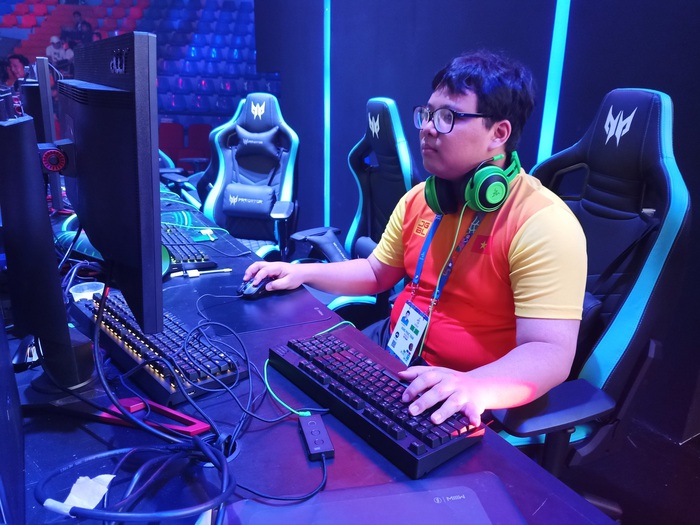 Meomaika &quot;nổ phát súng&quot; đầu tiên cho Esports Việt Nam tại SEA Games 30 trong ngày ra quân - Ảnh 1.