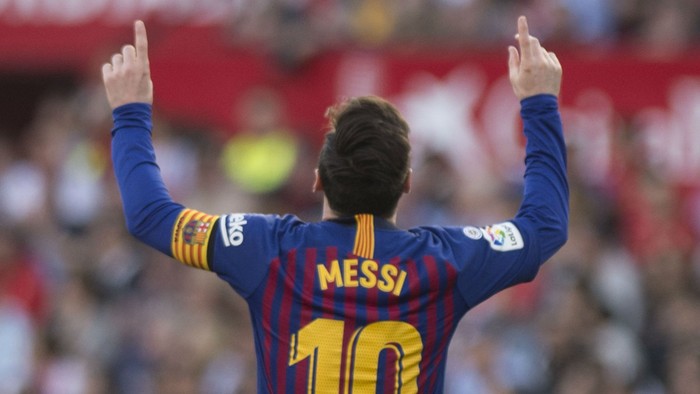 Messi từ tội đồ hóa người hùng, Barca thắng tưng bừng Sevilla 4-2 - Ảnh 1.
