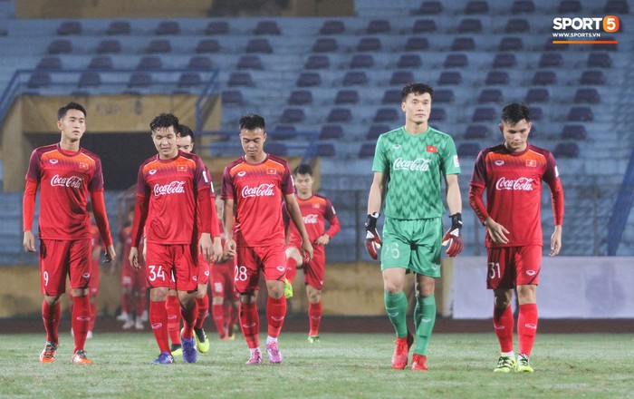 Đức Chinh nổ súng, U23 Việt Nam thắng tưng bừng trước thềm vòng loại U23 châu Á 2020 - Ảnh 1.
