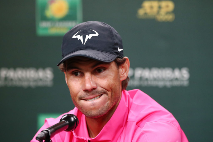 Nadal bất ngờ bỏ cuộc, Federer nghiễm nhiên vào chung kết Indian Wells - Ảnh 1.