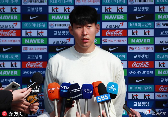 SVĐ vừa xây xong, đội bóng của Son Heung-min đã phải lo sốt vó với tình trạng phe vé chẳng khác gì Việt Nam - Ảnh 5.