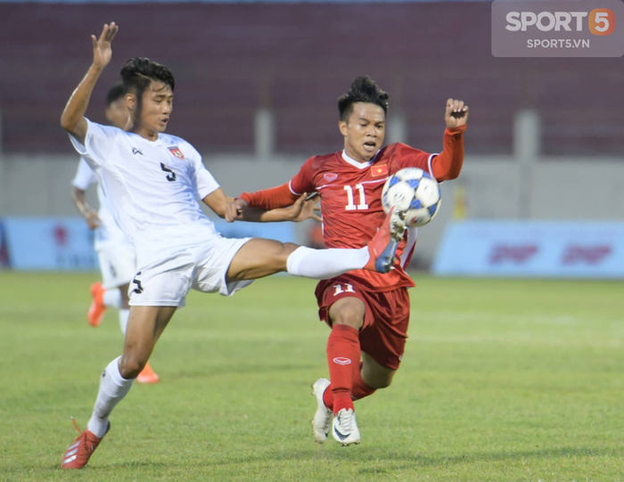 Tiểu Công Phượng tỏa sáng giúp U19 Việt Nam ngược dòng đánh bại U19 Myanmar - Ảnh 1.