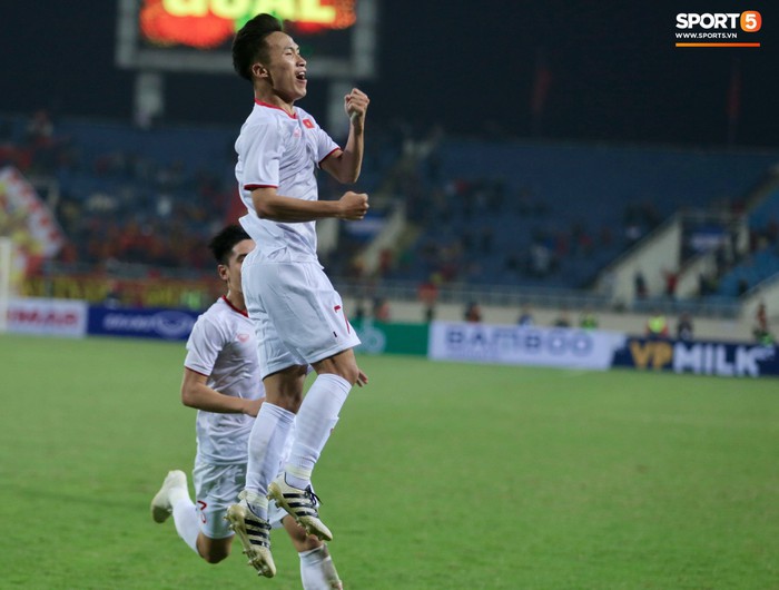Tiền vệ U23 Việt Nam sung sướng tột cùng khi ghi bàn quyết định vào lưới U23 Indonesia - Ảnh 5.
