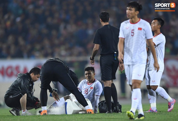 Ông Park Hang-seo phản ứng cực gắt với HLV Indonesia khi học trò bị phạm lỗi - Ảnh 7.