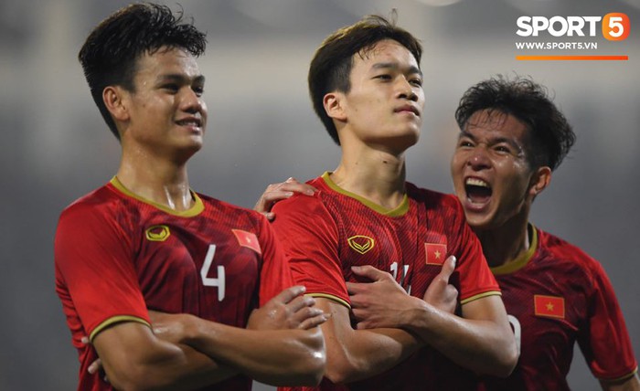 U23 Việt Nam 4-0 U23 Thái Lan: Thắng người Thái với tỷ số đậm nhất lịch sử, thầy trò HLV Park Hang-seo hiên ngang vượt qua vòng loại giải U23 châu Á - Ảnh 3.