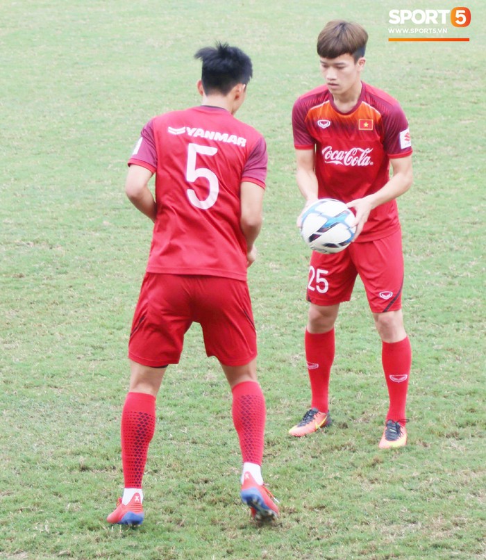 Chân dung Nguyễn Hoàng Đức: Anh bộ đội ghi bàn giúp U23 Việt Nam đè bẹp Thái Lan - Ảnh 7.