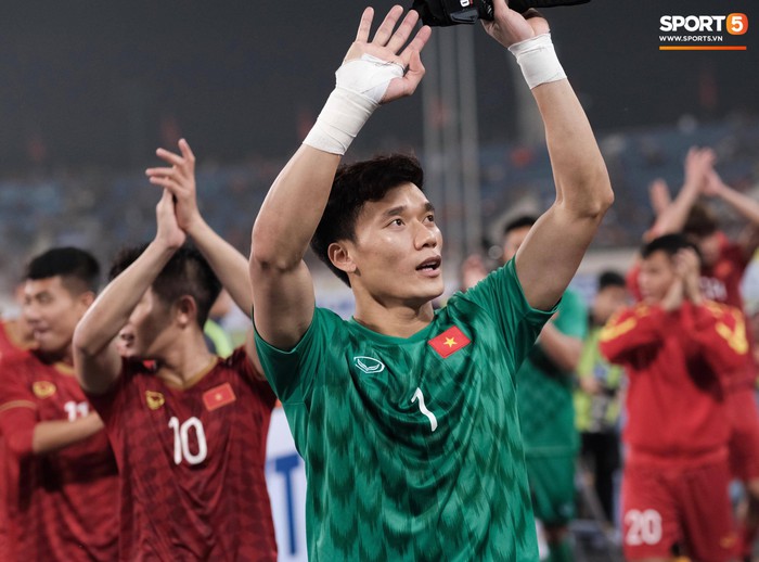 Đả bại Thái Lan với tỷ số đậm nhất lịch sử, tuyển thủ U23 Việt Nam ăn mừng đầy cảm xúc - Ảnh 7.