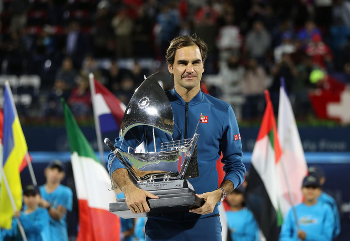 Federer chạm mốc 100 danh hiệu, trả nợ thành công hot boy làng quần vợt - Ảnh 6.