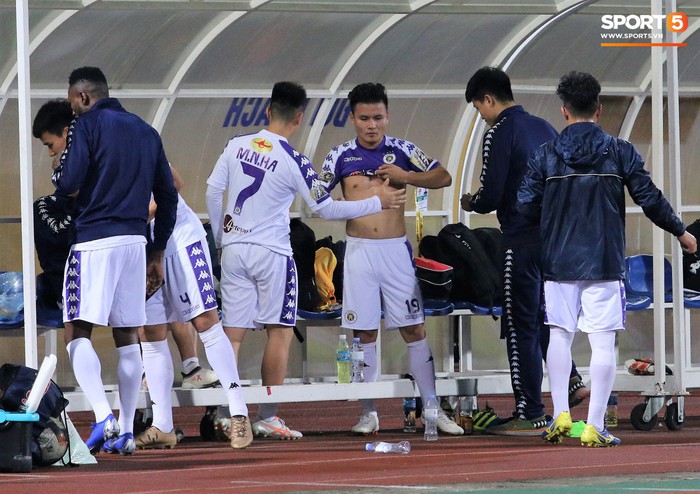 Trước giờ lên U23 Việt Nam, dàn sao Hà Nội FC và Viettel FC đã quyết chiến máu lửa - Ảnh 13.