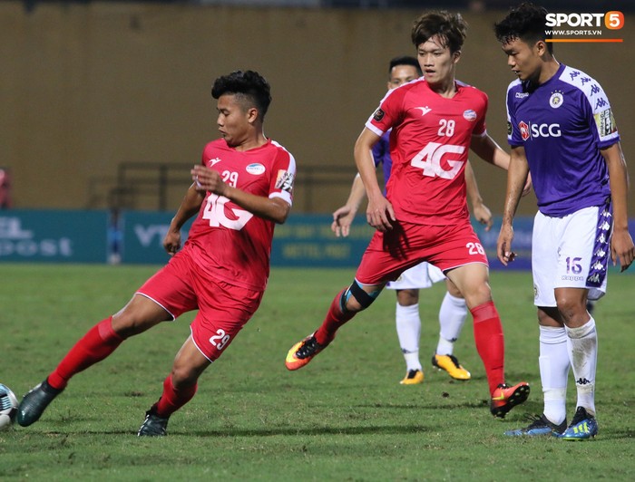 Trước giờ lên U23 Việt Nam, dàn sao Hà Nội FC và Viettel FC đã quyết chiến máu lửa - Ảnh 4.