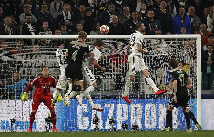 Ronaldo ghi bàn, Juve vẫn để Ajax viết tiếp câu chuyện cổ tích ở đấu trường danh giá nhất châu Âu - Ảnh 6.
