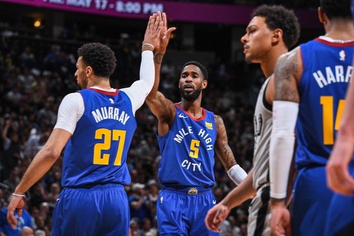 Jamal Murray tỏa sáng, Denver Nuggets vươn lên dẫn trước loạt đấu Playoffs 2019 - Ảnh 2.