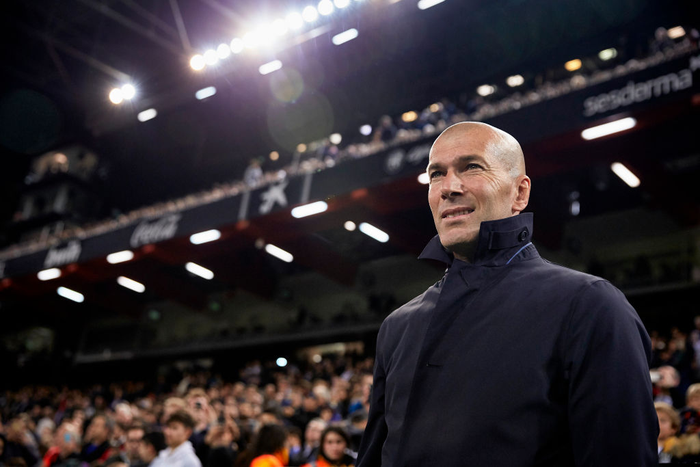 Zidane nhận thất bại đầu tiên ở nhiệm kỳ 2 khi Real Madrid thua bạc nhược Valencia - Ảnh 1.