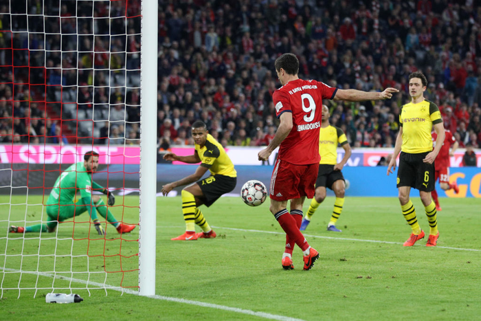 Trận siêu kinh điển nước Đức: Bayern Munich nuốt chửng Dortmund bằng 4 bàn ngay trong hiệp một - Ảnh 7.