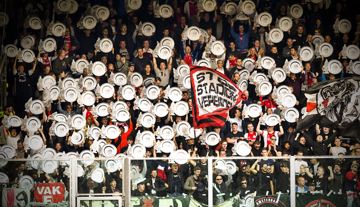 Toàn cảnh lễ ăn mừng chức vô địch Eredivisie hoành tráng của  Ajax Amsterdam - Ảnh 3.
