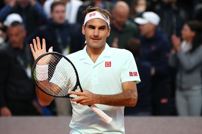 Federer suýt nhận cái kết đắng trong một ngày phải ra sân tới 2 trận - Ảnh 2.