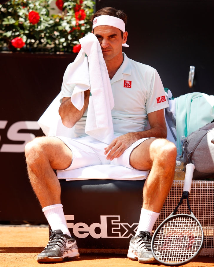 Federer suýt nhận cái kết đắng trong một ngày phải ra sân tới 2 trận - Ảnh 4.