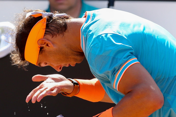 Federer bất ngờ rút lui, nhường Nadal chạm trán hot boy quần vợt ở bán kết Rome Masters - Ảnh 8.