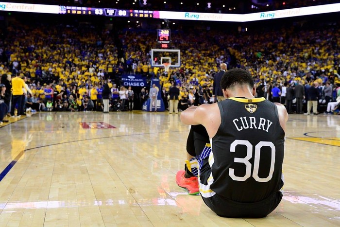 Stephen Curry vẫn không thôi nghĩ về NBA Finals 2019 - Ảnh 2.