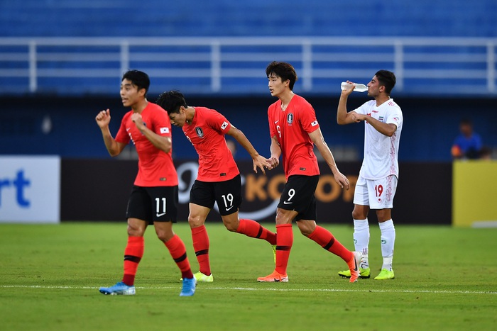 Đánh bại U23 Iran với tỉ số 2-1, U23 Hàn Quốc giành lấy tấm vé đi tiếp đầu tiên tại U23 châu Á 2020 - Ảnh 5.