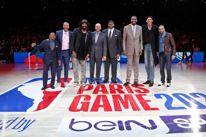 Dàn sao Paris Saint-Germain hội tụ cùng những huyền thoại bóng rổ thế giới trong trận đấu NBA Paris Match 2020 - Ảnh 3.