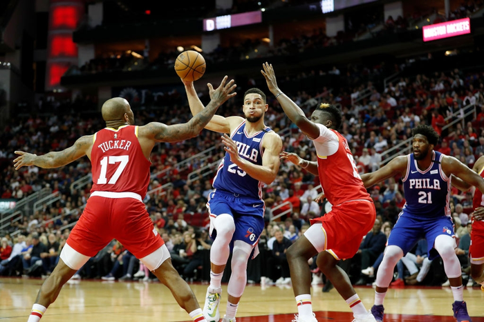 James Harden và Russell Westbrook cùng lập kỷ lục khủng, Houston Rockets nhẹ nhàng hạ Philadelphia 76ers - Ảnh 4.