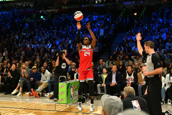 Top 10 khoảnh khắc đáng nhớ nhất ở NBA All Star 2020 - Ảnh 1.