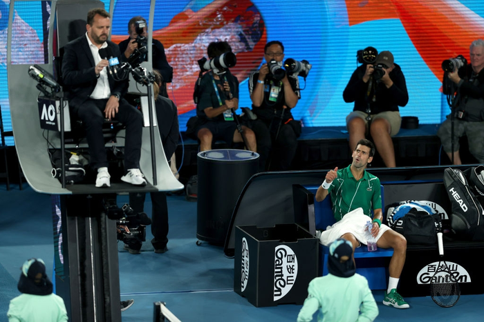 Thể hiện bản lĩnh tuyệt vời, Djokovic vô địch Australian Open để tiến sát danh hiệu Grand Slam của Nadal và Federer - Ảnh 7.