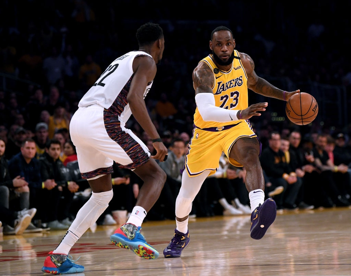 Không cần &quot;Hoàng tử&quot; trong đội hình, Brooklyn Nets vẫn khuất phục &quot;Nhà vua&quot; và Los Angeles Lakers ngay tại thánh địa STAPLES Center - Ảnh 3.