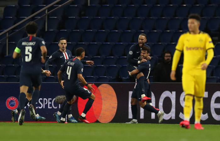 Siêu sao Neymar tỏa sáng, PSG lội ngược dòng thành công trên sân nhà trước Dortmund tại vòng 1/16 cúp C1 - Ảnh 2.