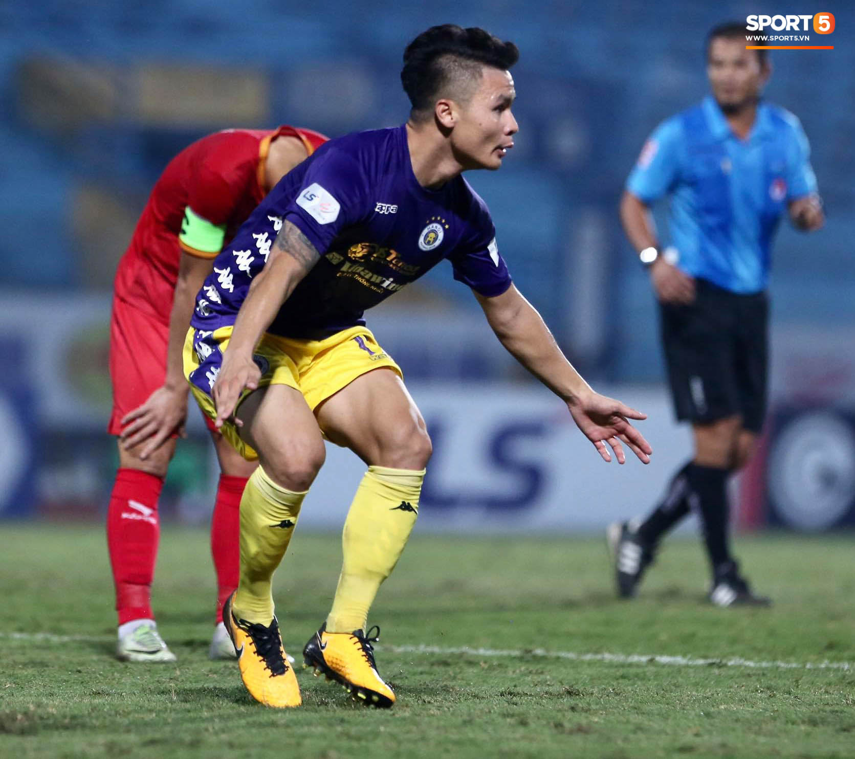 Quang Hải nổ súng phút cuối giải cứu Hà Nội FC, ăn mừng vỡ oà như đoạt chức vô địch - Ảnh 3.