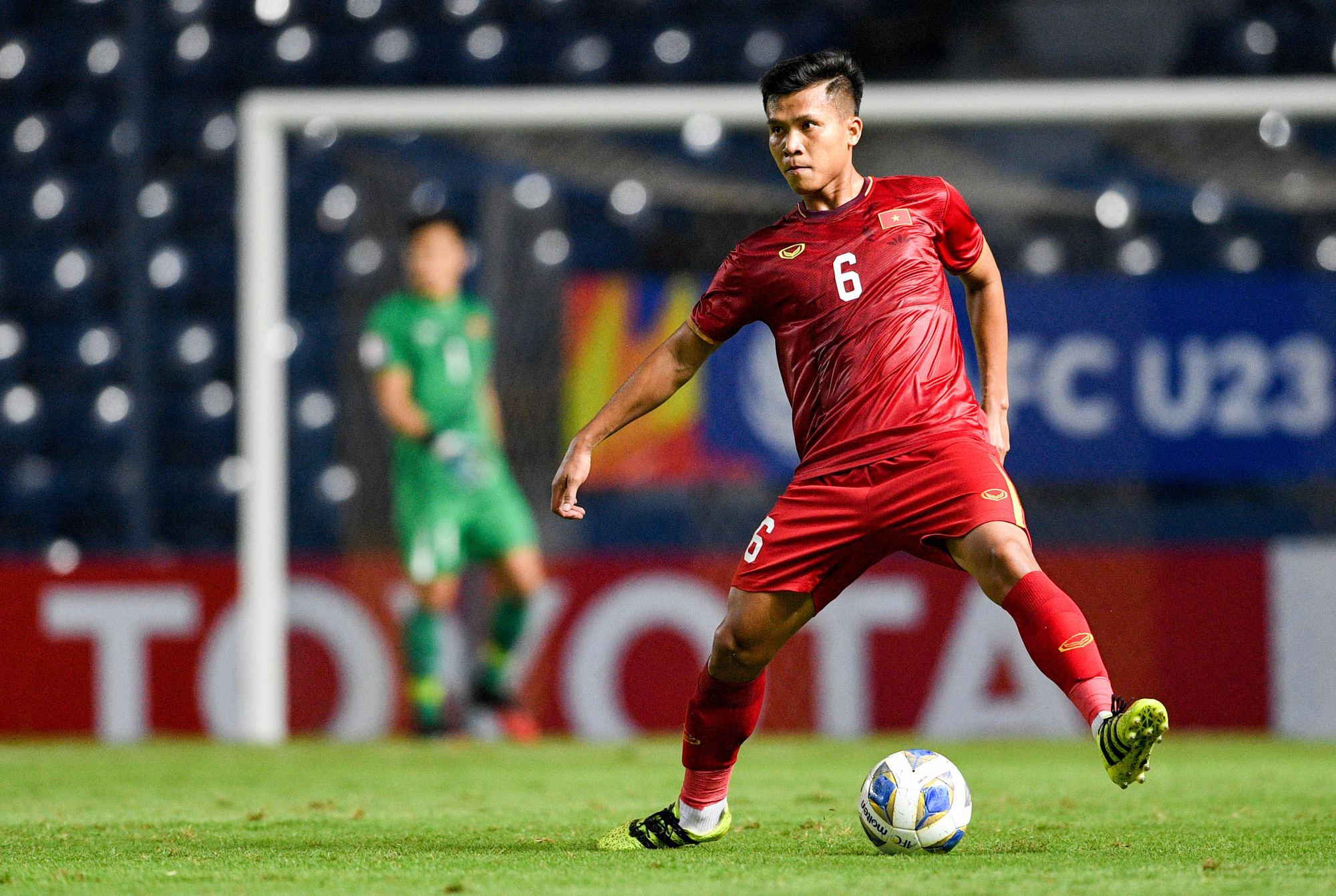 Vượt mặt Quang Hải, hậu vệ hạng Nhất trở thành cầu thủ Việt Nam đầu tiên sang chơi tại giải VĐQG Nhật Bản - Ảnh 2.