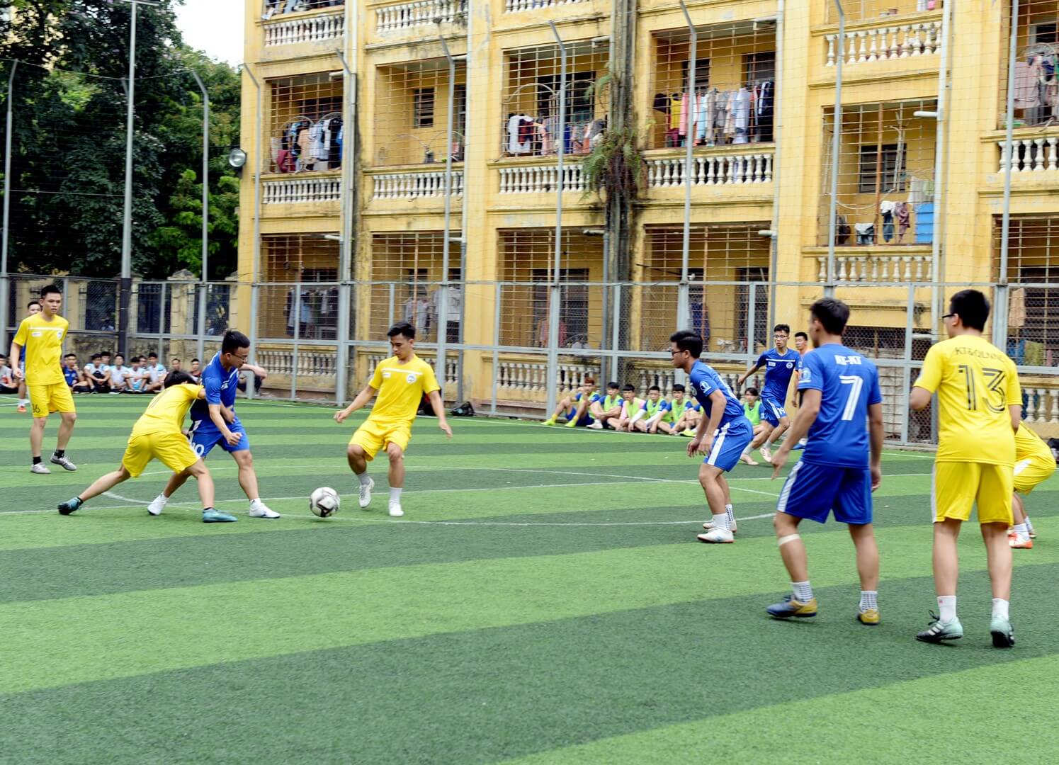 Trường Đại học Kinh tế Quốc dân từng bừng khai mạc Giải bóng đá NEU League 2020 - Ảnh 10.