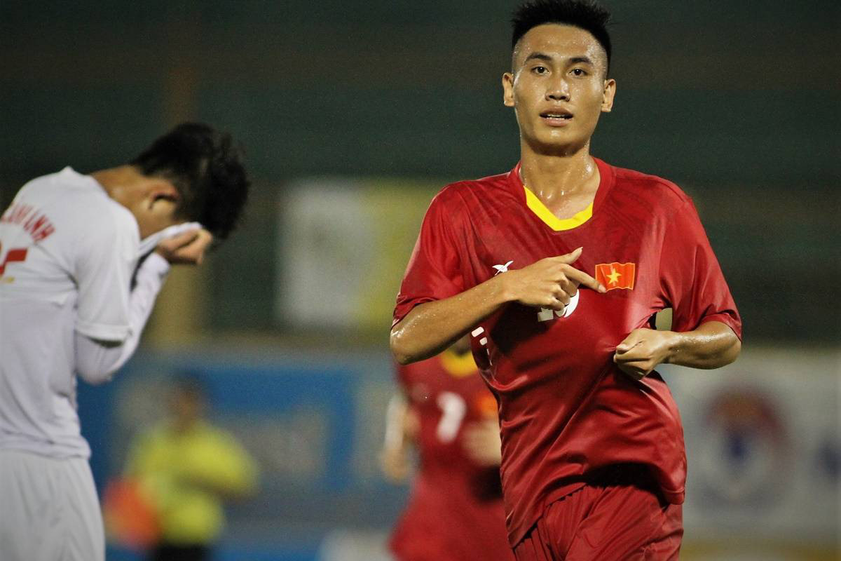 Cầu thủ 21 tuổi nhận tiền thưởng vì bắt chết Công Phượng, được thầy Park chấm cho U23 Việt Nam là ai? - Ảnh 8.