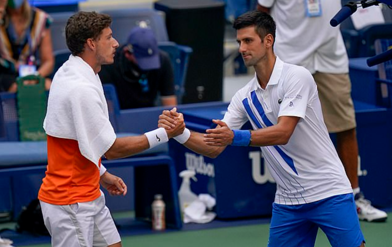 Drama gây sốc ở US Open: Tay vợt số 1 thế giới bị xử thua ngay lập tức vì đánh bóng mạnh vào nữ trọng tài - Ảnh 6. Drama gây sốc ở US Open: Tay vợt số 1 thế giới bị xử thua ngay lập tức vì đánh bóng mạnh vào nữ trọng tài - Ảnh 6.