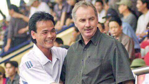 Công Vinh và loạt cựu tuyển thủ Việt Nam bày tỏ thương tiếc người thầy lớn Alfred Riedl vừa qua đời - Ảnh 4.