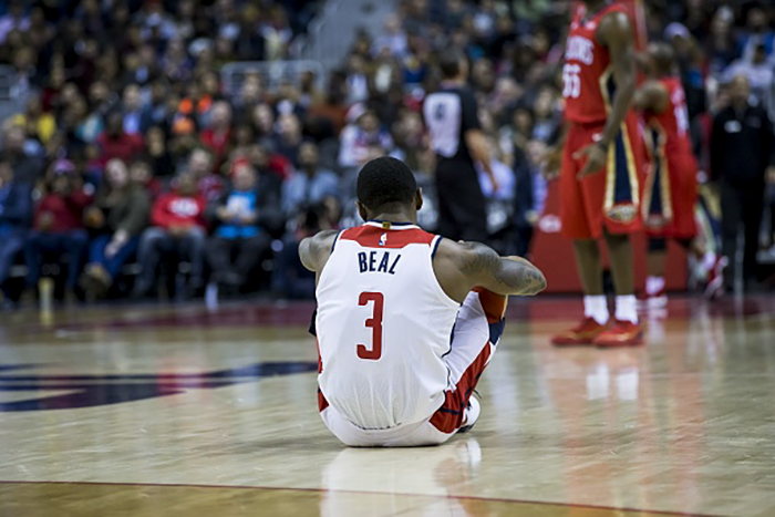 Tiếp tục &quot;gánh team&quot; nhưng vẫn thất bại, Bradley Beal thiết lập kỷ lục buồn ở NBA - Ảnh 4.