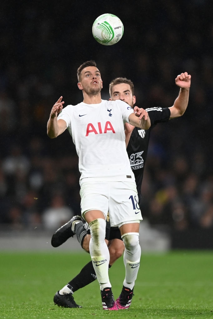 Son kiến tạo, Kane lập hat-trick giúp Tottenham lên đầu bảng xếp hạng Conference League - Ảnh 7.